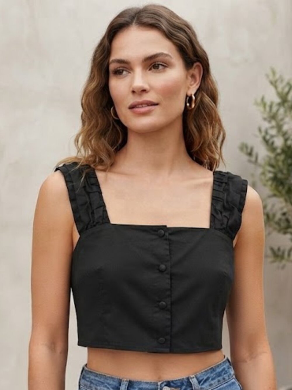 OAK + FORT Black Cropped Button-Front Tank